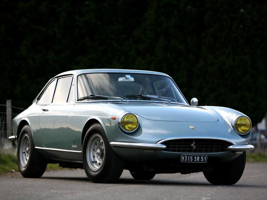  Ferrari 330 GTC 1966 года  (фото 23 из 101)